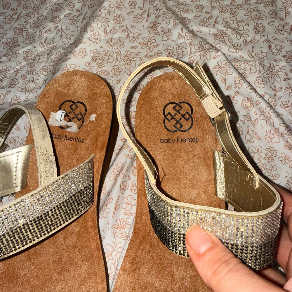 Daisy Fuentes Rhinestone Sandals - Picture 6 of 7